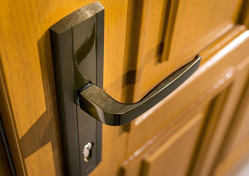 六安換鎖電話(開鎖電話號(hào)碼)